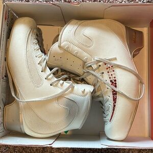 Edea Ice Fly Size 270 Figure Skate